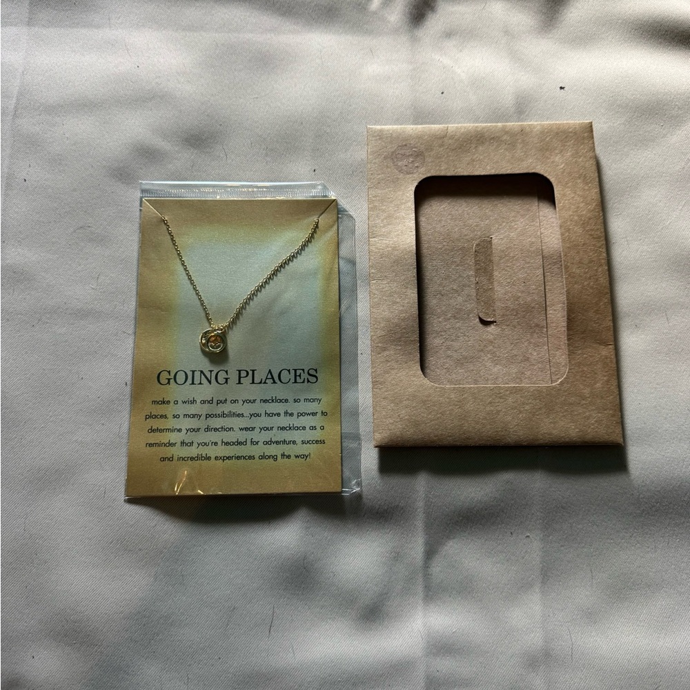 Gold Pendant Necklace